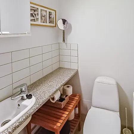 Karhunvartijan Pirtti C 2 By Interhome